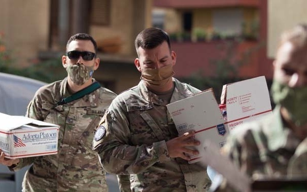 KFOR troops donate goods to NGO in Kosovo