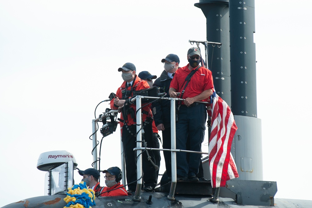 USS Indiana (SSN 789) Returns to Groton from Deployment