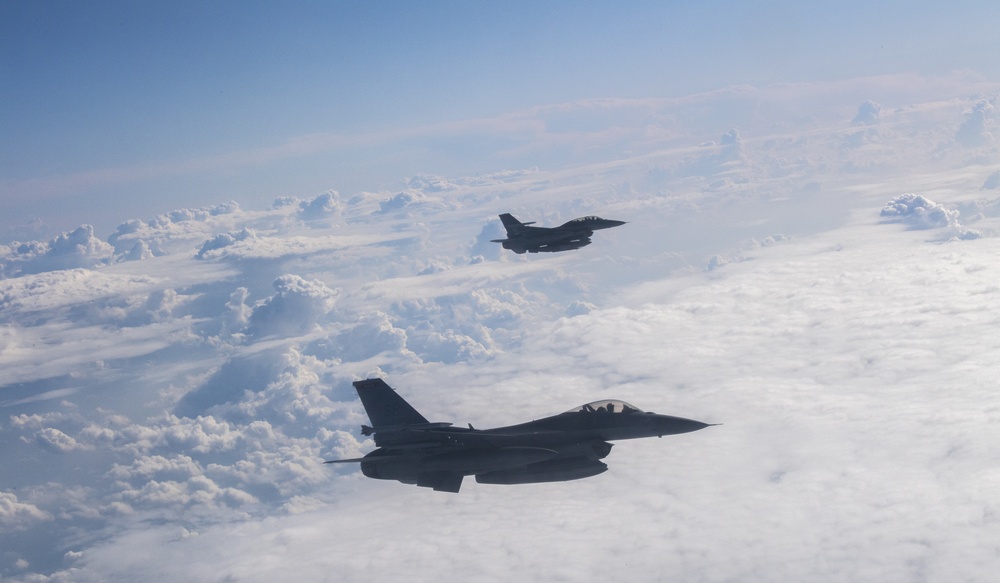 Spangdahlem F-16s integrate in joint multinational exercise Astral Knight