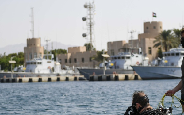 Infinite Defender 20 - EOD, RJN Conduct ATFP Training