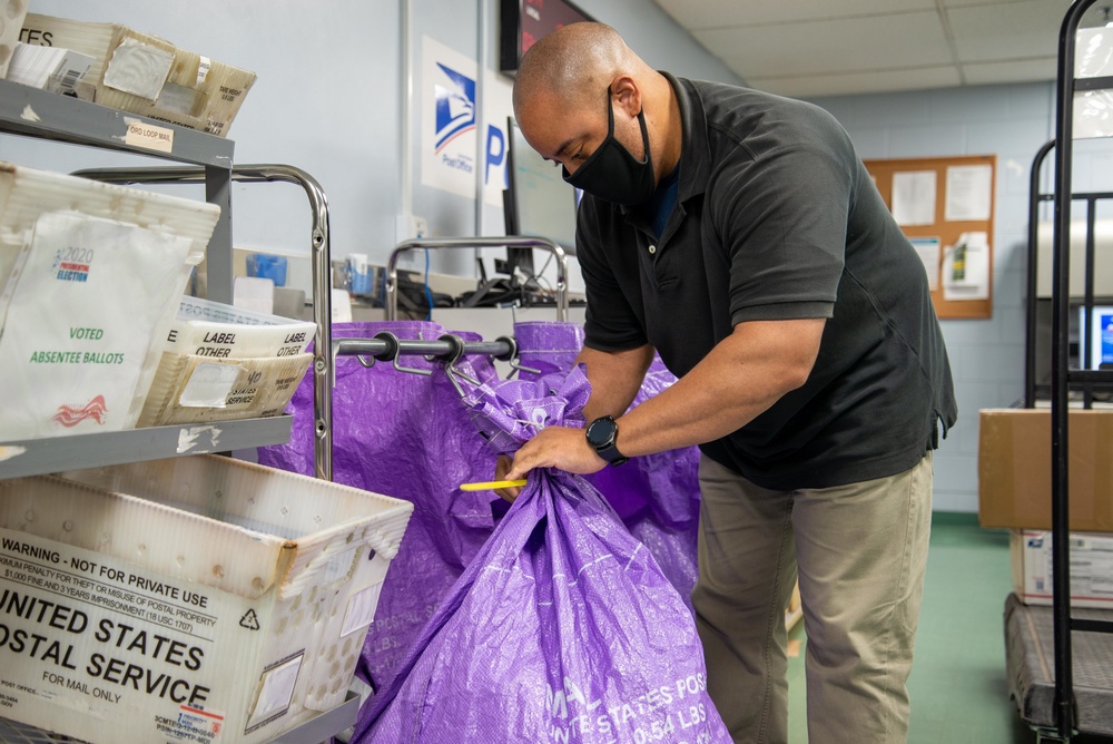 NAVSUP FLC Bahrain Fleet Post Office Operations