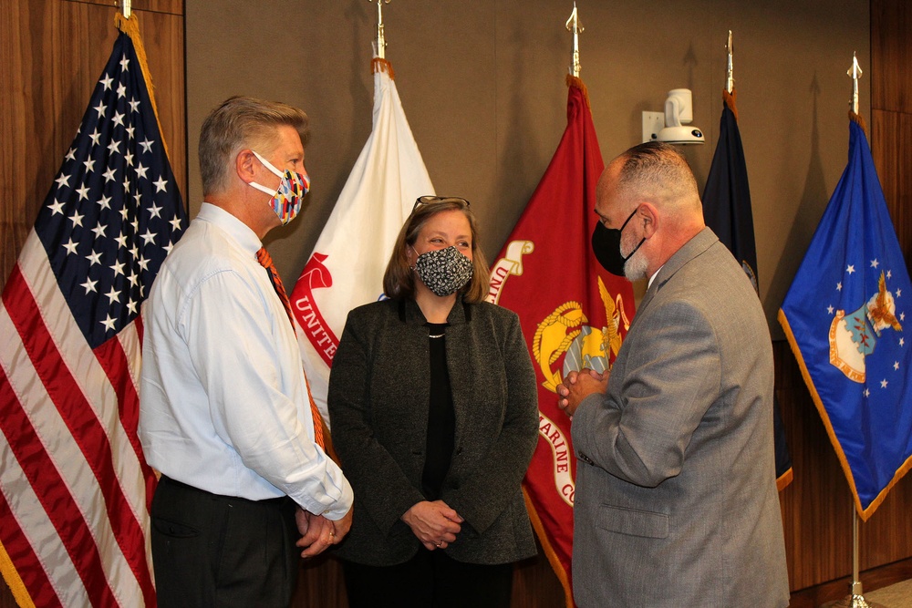 DLA Troop Support says goodbye to civilian retiree