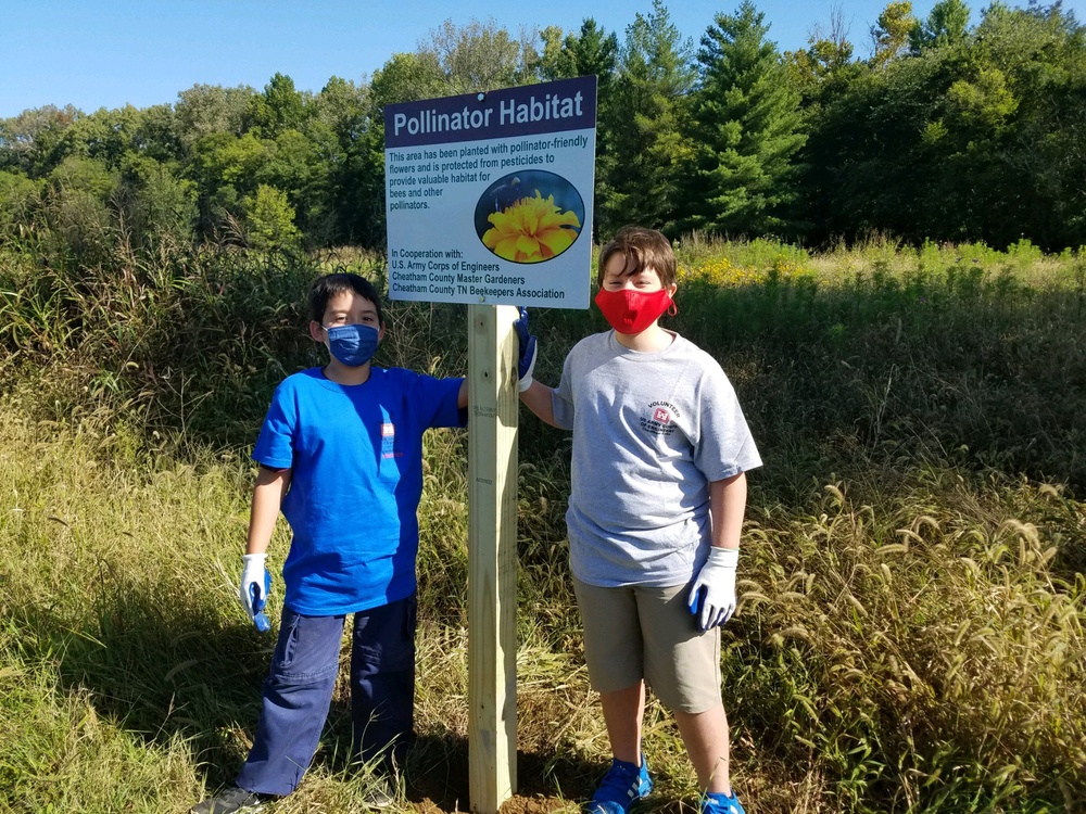 Cub Scouts spruce up Cheatham Lake for National Public Lands Day