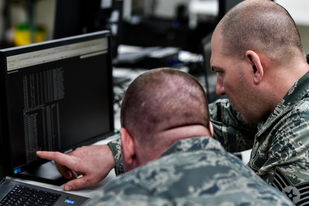 910th Communications Squadron unit profile: Behind the digital curtain