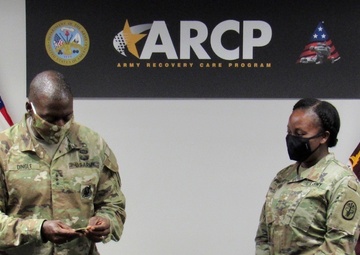 Army Surgeon General coins two ARCP Soldiers for COVID-19 support