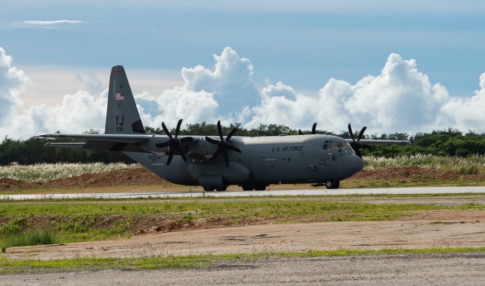 Andersen host exercise Valiant Shield 2020