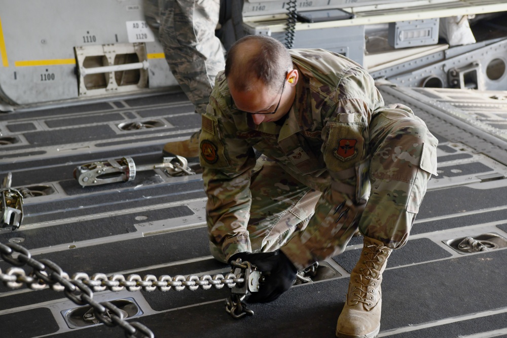 97 AMW hosts first Flying Rodeo, tests instructor cadre capabilities