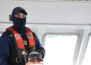 Coast Guard conducts joint agency, counter-terrorism training in Boston