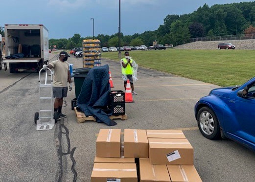 YARS Airmen support the community
