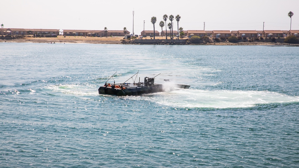 Secretary of Defense Views Amphibious Combat Vehicle