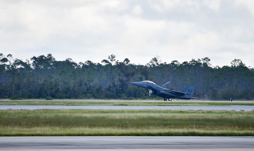 Commander of Air Combat Command makes first visit to Tyndall