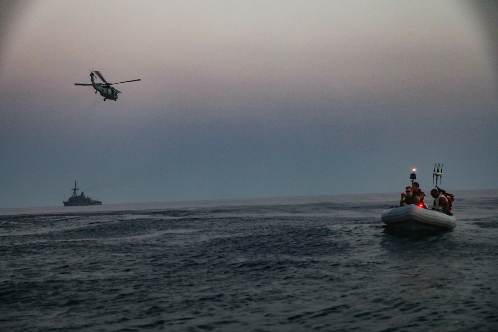 Strengthening Partnership: UK and U.S. Navies Conduct Mine Hunting and Countermeasures Exercise