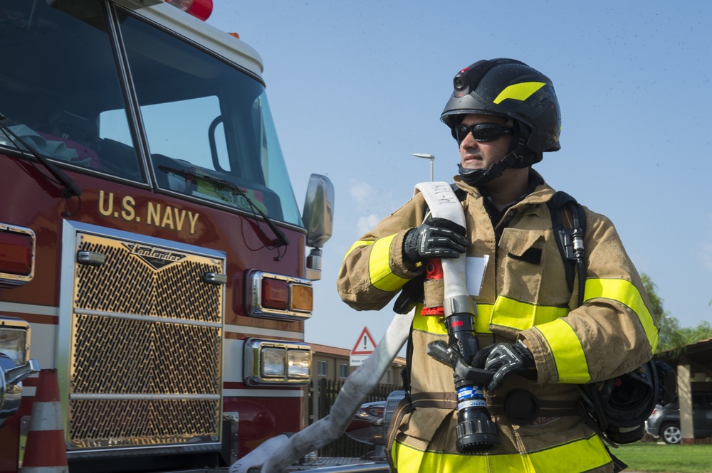 NAS Sigonella Fire and Emergency Services Conduct Hydrant Testing