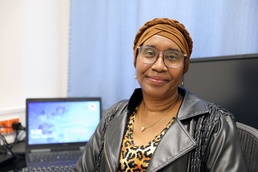 Breast cancer survivor shows strength through adversity