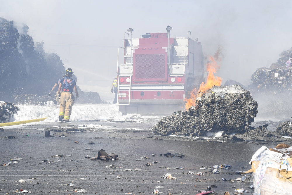 KAFB Firefighters respond to ABQ fire