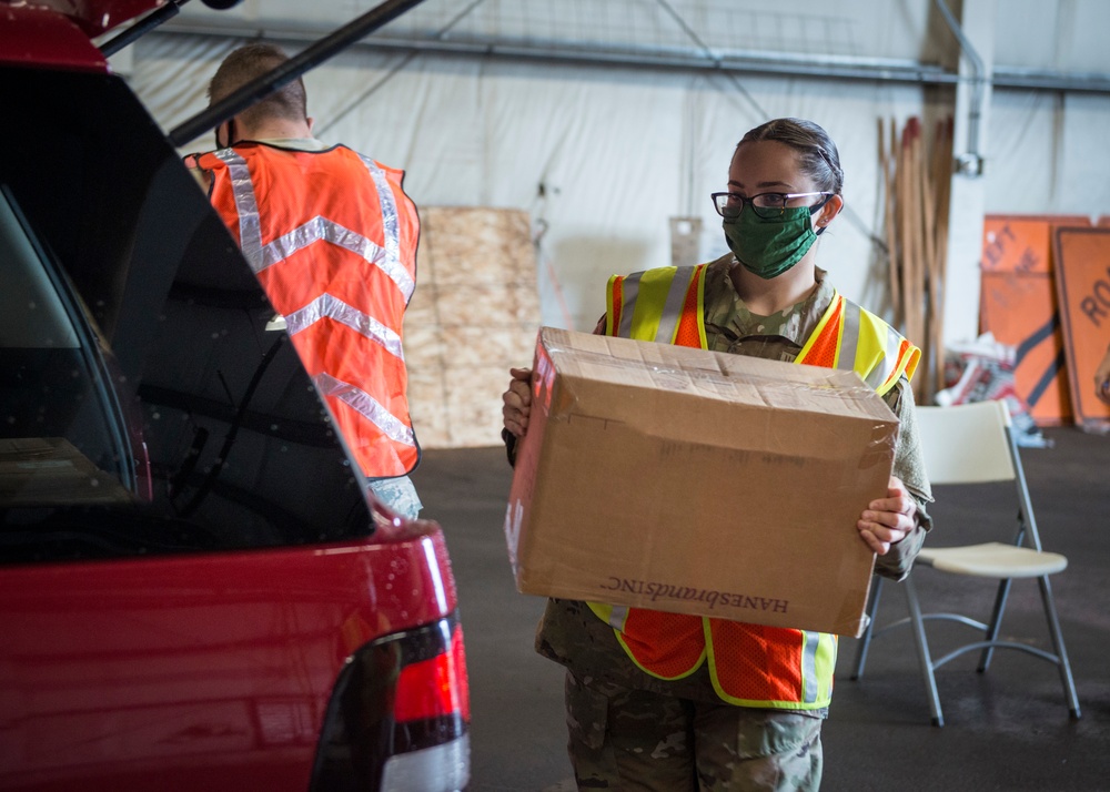 Conn. Guard helps distribute masks to schools