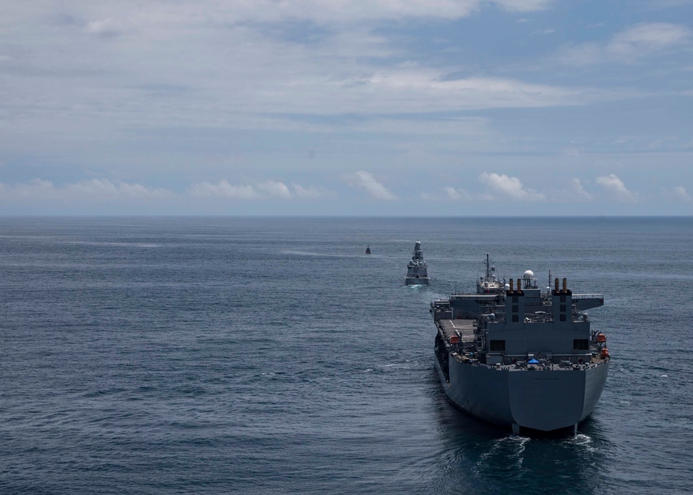 USS Hershel “Woody” Williams conducts training exercise with Ghana, Italian Navy