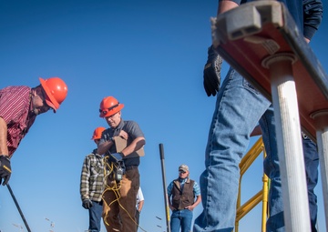 P-S GAR safety conducts confined spaces training