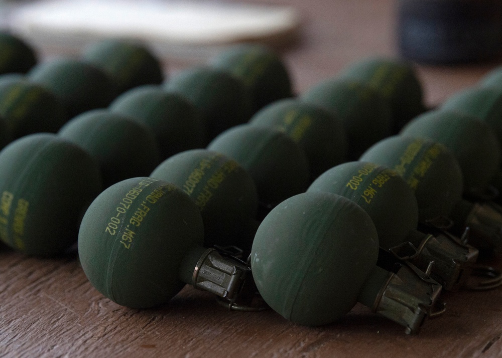 3 Geronimo paratroopers train with live grenades