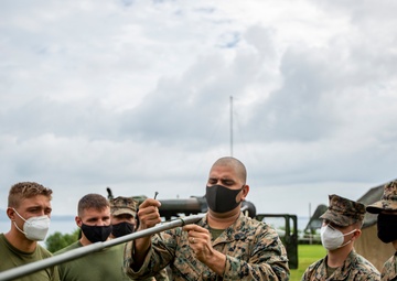 MWCS-18 Conducts Long Haul High Frequency Training