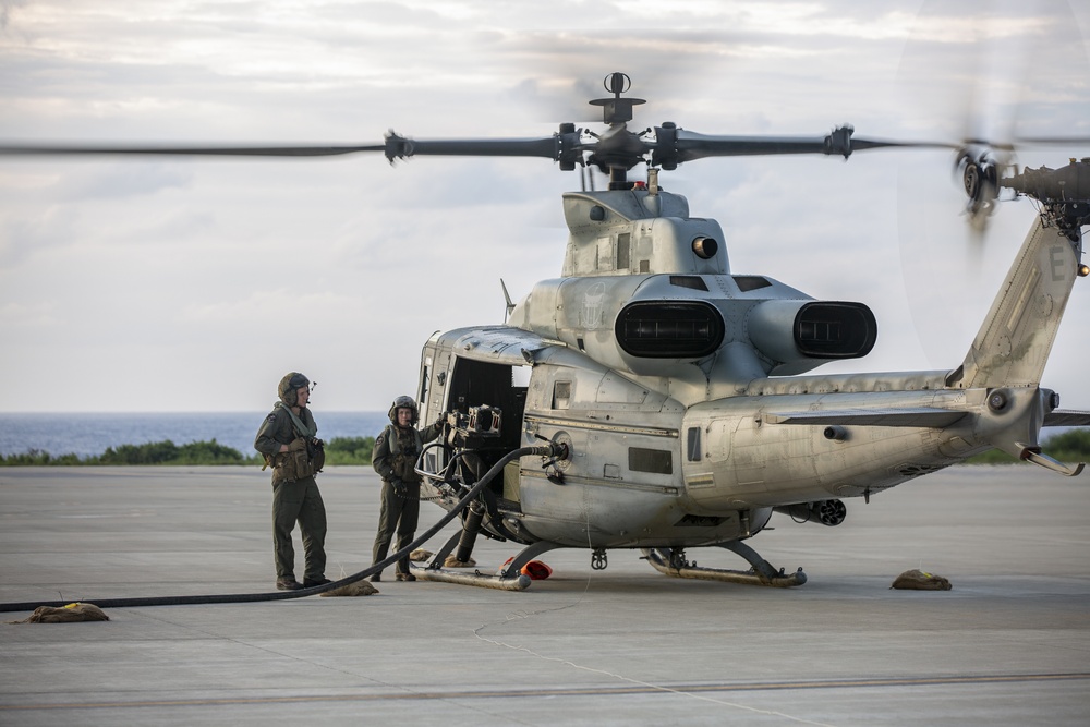 HMLA-469 Conduct FARP Training