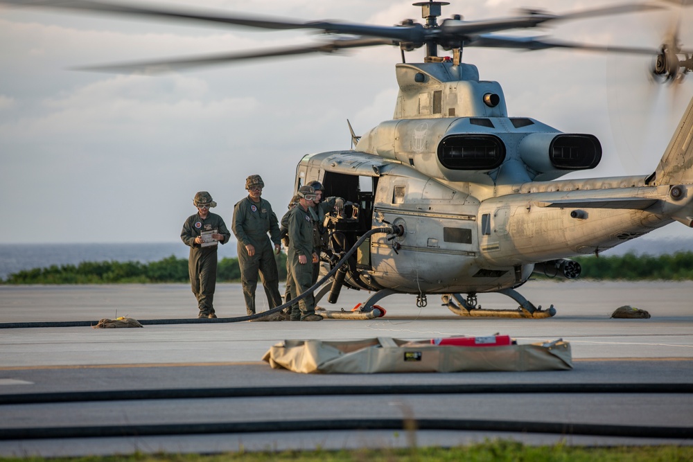 HMLA-469 Conduct FARP Training