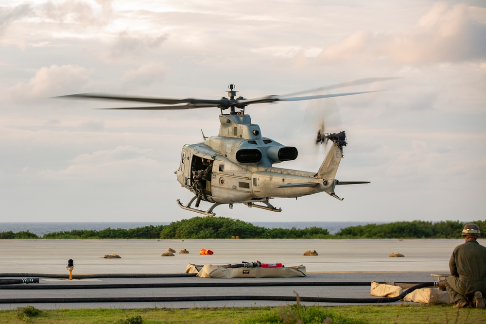 HMLA-469 Conduct FARP Training