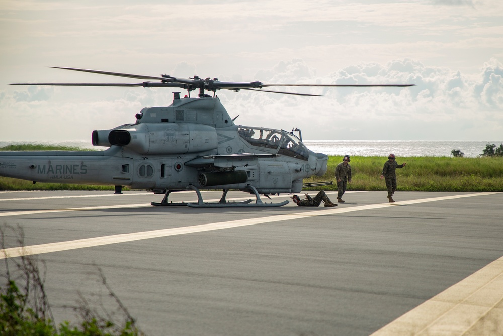 HMLA-469 Conduct FARP Training