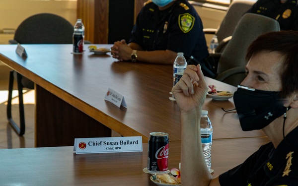 Honolulu Chief of Police visits MCBH