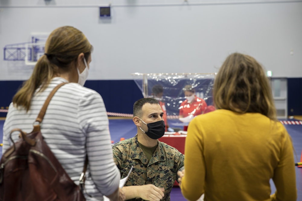 Service Members and Residents Participate in an ECC Exercise