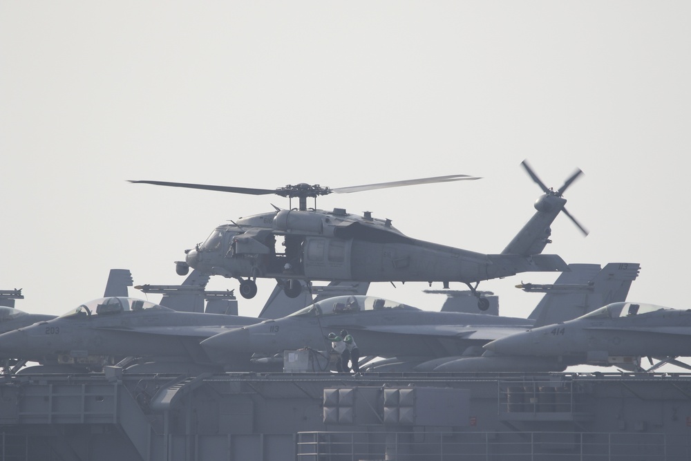 HSC 6 conducts Vertrep