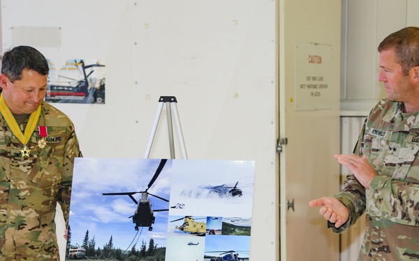 1000 words, One picture