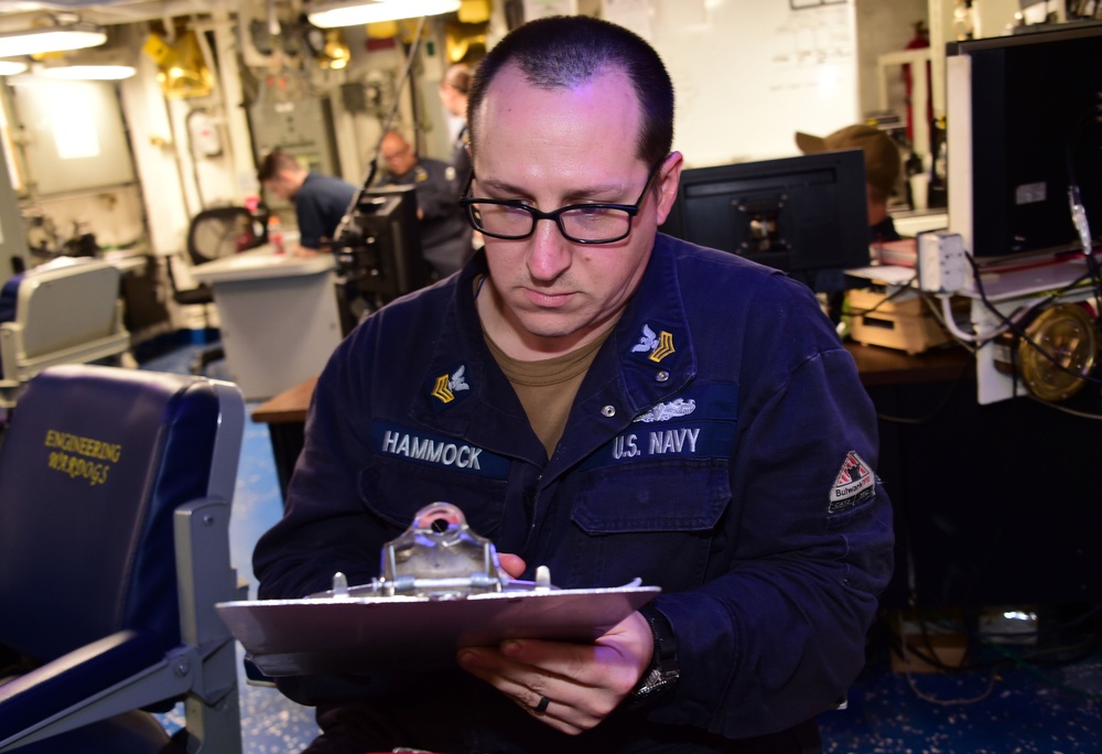 USS PHILIPPINE SEA DEPLOYMENT/ENGINEERING WATCH