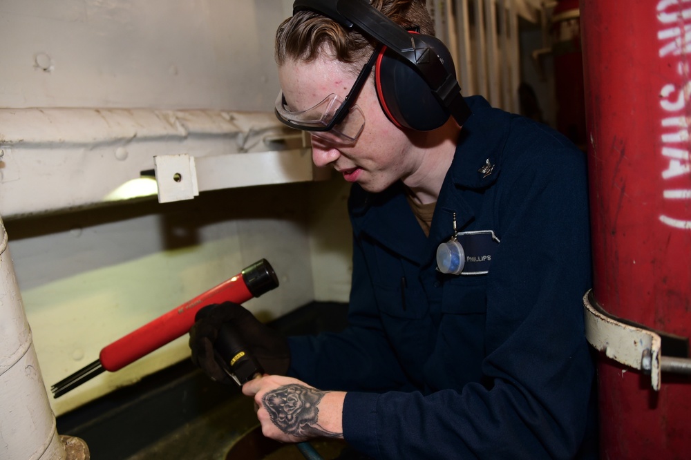 USS PHILIPPINE SEA DEPLOYMENT/GALLEY