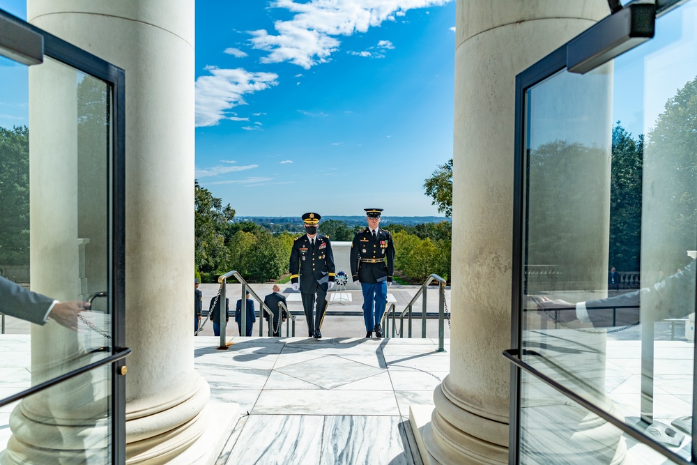 Defense Health Agency Visits ANC and Conducts a Public Wreath-Laying Ceremony at the Tomb of the Unknown Soldier