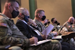Leaders listen to SMA