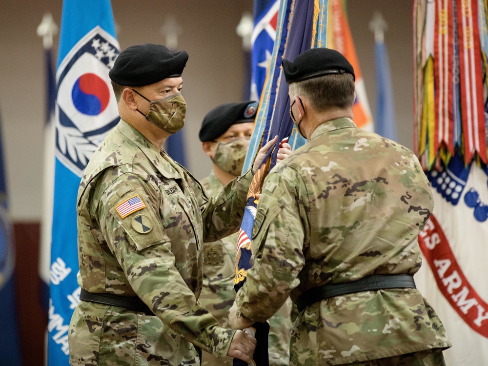 Burleson takes reins of Eighth Army as new CG