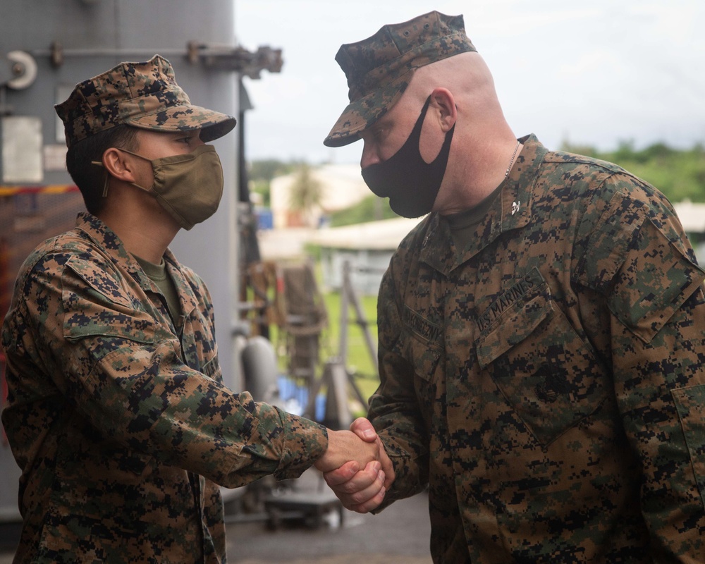 31st MEU CO visits troops on the Germantown