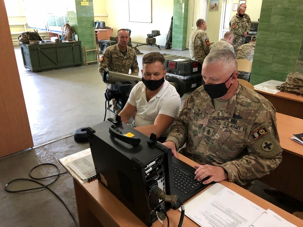 Task Force Illini conducts hands-on anti-armor training