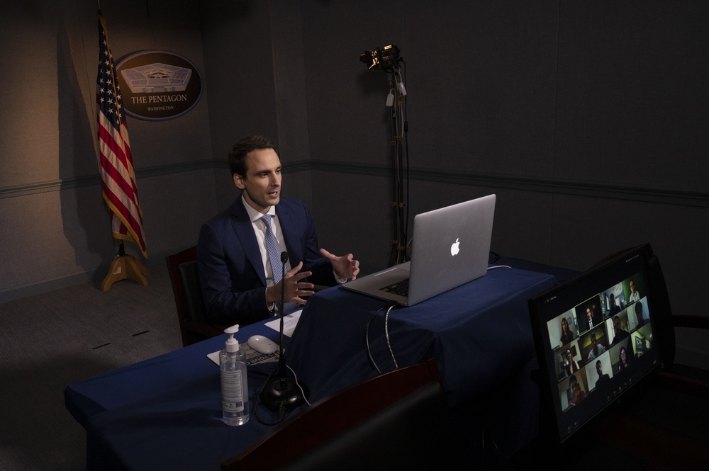 Acting USD for Research and Engineering, Michael Kratsios gives brief remarks to Technology and National Security Fellows