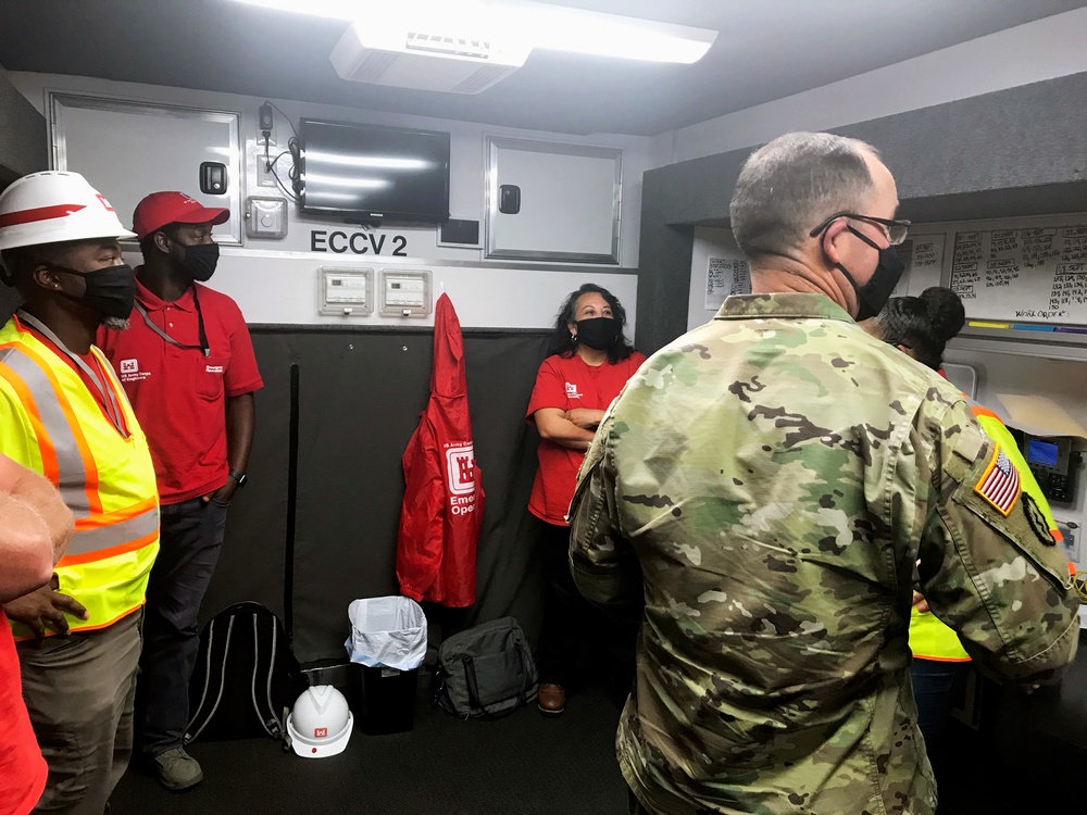 EFO commander visits temporary power team GSB