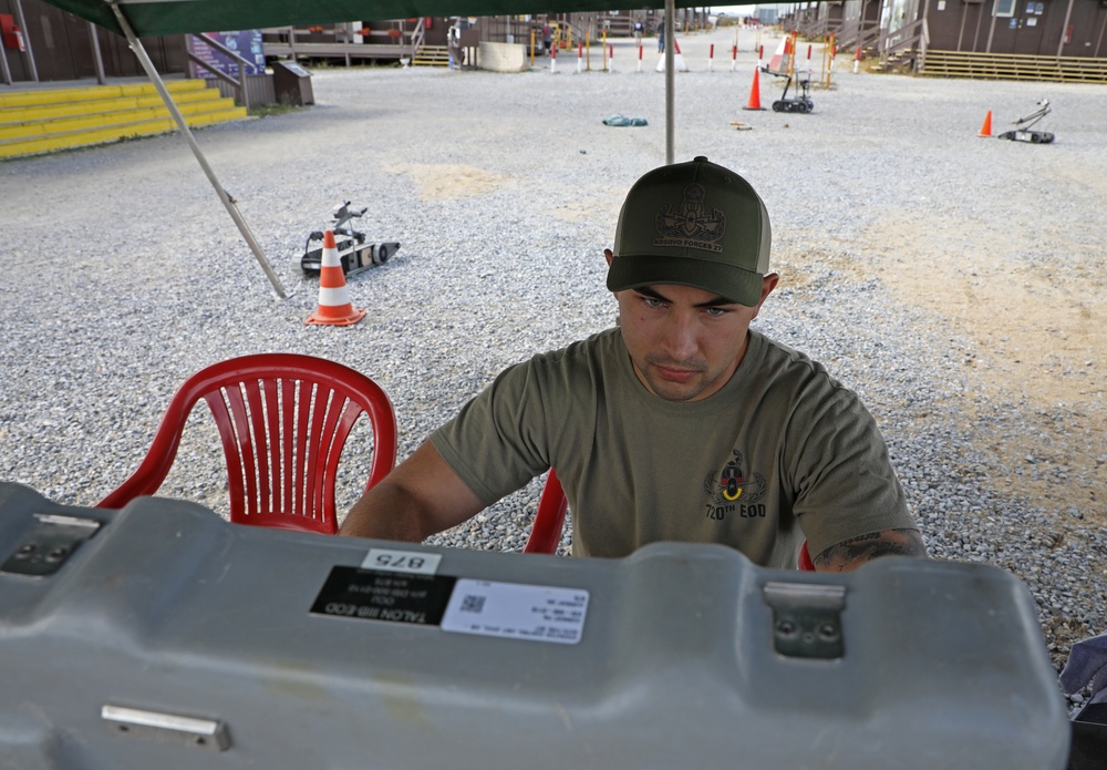 KFOR RC-E TF-EOD host EOD Day at Camp Bondsteel