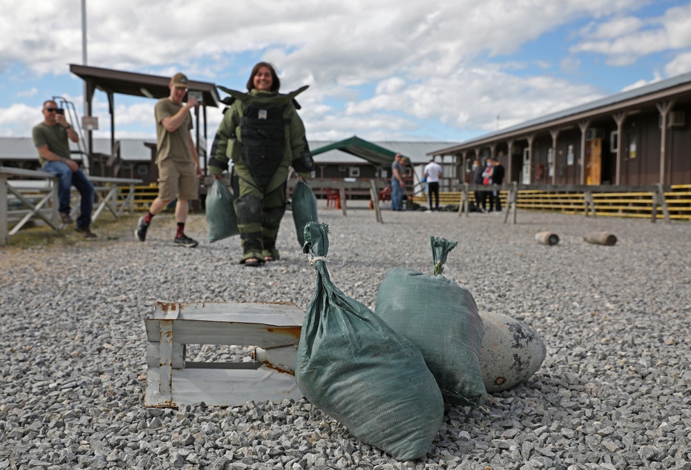 KFOR RC-E TF-EOD host EOD Day at Camp Bondsteel