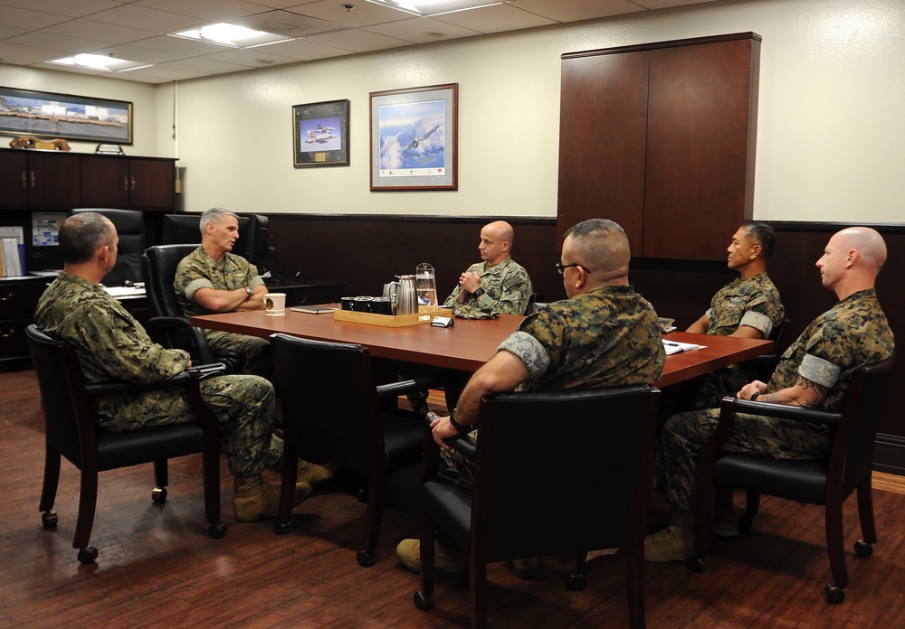 MCPON Smith Visits 3rd MAW