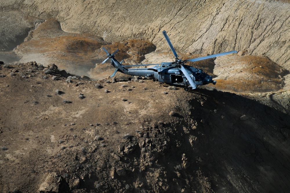 Helicopter Sea Combat Squadron (HSC) 4, practice Terrain Flight (TERF) tactical landings during Helicopter Advanced Readiness Program (HARP).