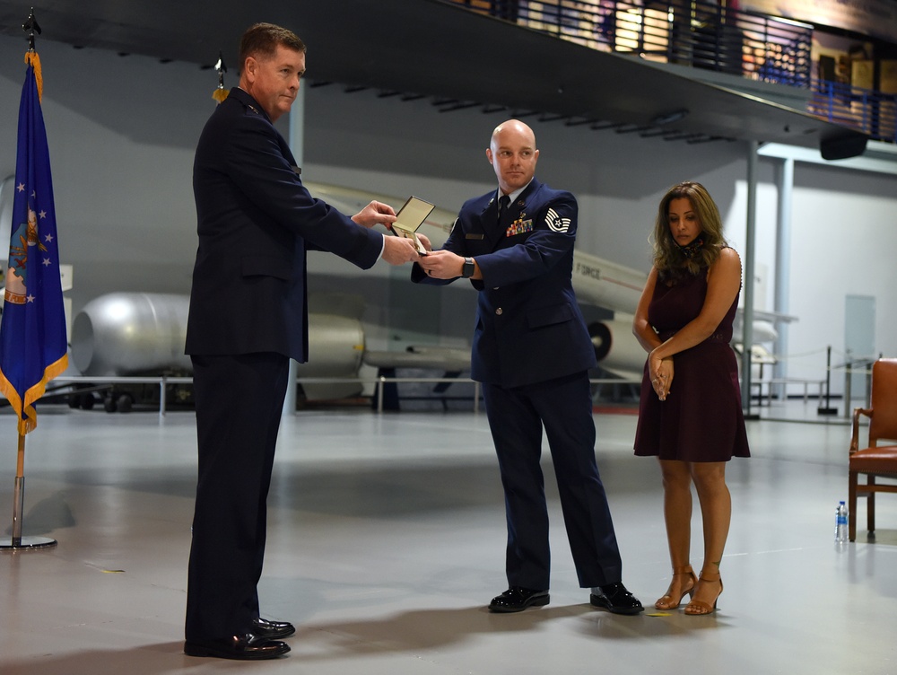 Robins NCO earns Airman’s Medal for heroic efforts at 2017 Las Vegas shooting