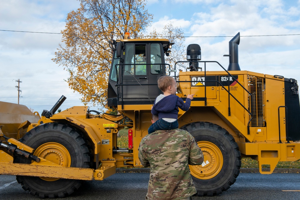Snow and Ice Parade 2020
