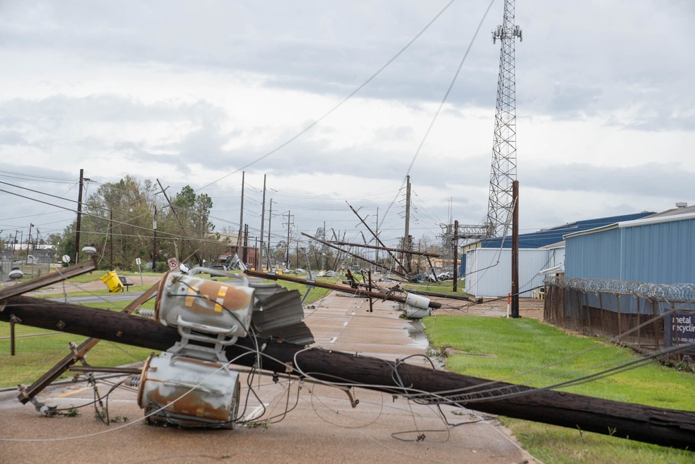 La National Guardsmen go eye-to-eye with Hurricane Laura