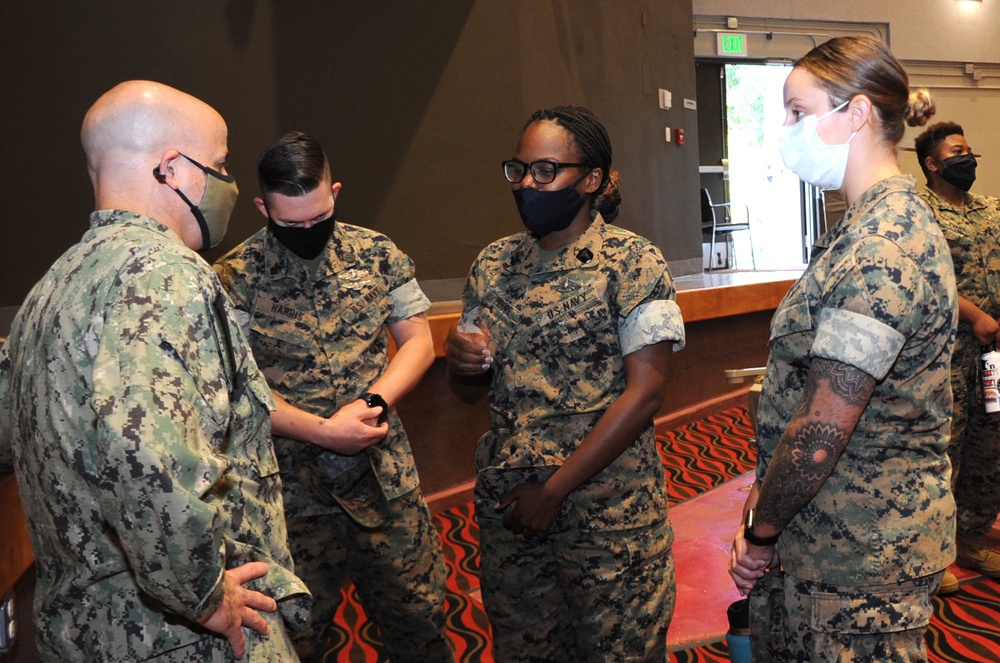 MCPON Smith Visits 1 Marine Expeditionary Force