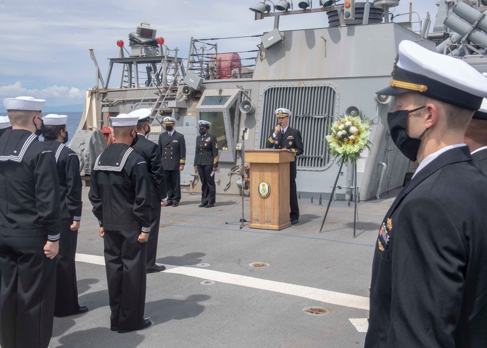 USS Paul Hamilton conducts Battle of Leyte Gulf commemoration ceremony